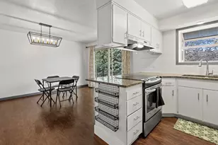 224 E 5200 S, Washington Terrace, UT 84405 - Photo 5