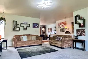 127 N 1080 E, Orem, UT 84097 - Photo 13