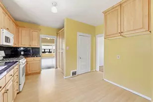 257 E Tenth Ave N, Salt Lake City, UT 84103 - Photo 13