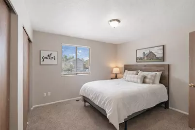 233 W 1675 N, Layton, UT 84041 - Photo 9