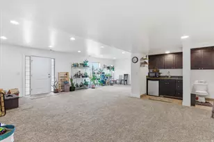 6237 W 4600 S, Hooper, UT 84315 - Photo 33