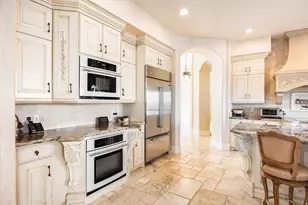 802 Eaglepointe Dr, North Salt Lake, UT 84054 - Photo 5