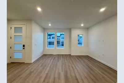 2942 N Lone Pine St #662, Eagle Mountain, UT 84005 - Photo 3