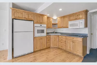 2308 S Colt Dr W, Saratoga Springs, UT 84045 - Photo 41