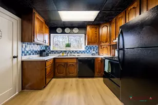 170 E 100 N, Kanab, UT 84741 - Photo 29