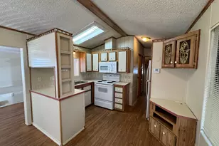 1150 W Red Parkway, Washington, UT 84780 - Photo 3