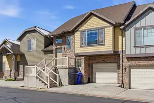 2170 Orchard Pine Loop, Bountiful, UT 84010 - Photo 3