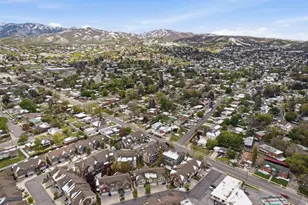 2170 Orchard Pine Loop, Bountiful, UT 84010 - Photo 47