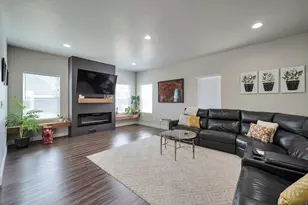 6437 W Early Bird Dr, South Jordan, UT 84009 - Photo 3