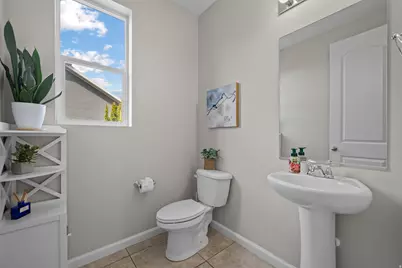 1904 S Links Dr E, Saratoga Springs, UT 84045 - Photo 17