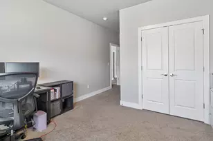 2292 E Hampton Hills Ln, Millcreek, UT 84109 - Photo 17