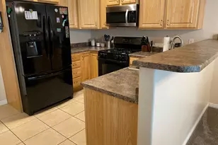 940 W Willow Green Way, Farmington, UT 84025 - Photo 5