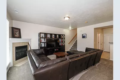 940 W Willow Green Way, Farmington, UT 84025 - Photo 7