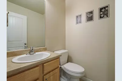 940 W Willow Green Way, Farmington, UT 84025 - Photo 19