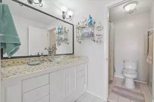 1701 E Hillsboro Dr, Layton, UT 84040 - Photo 19
