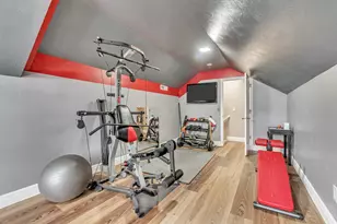 877 N Fox Run Dr E, Tooele, UT 84074 - Photo 21