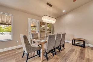 877 N Fox Run Dr E, Tooele, UT 84074 - Photo 7