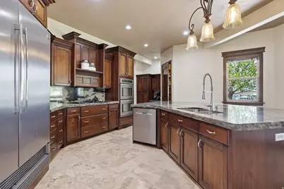 486 E 100 N, Tremonton, UT 84337 - Photo 5