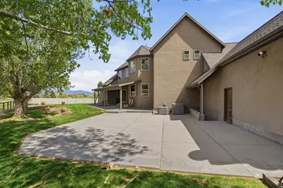 486 E 100 N, Tremonton, UT 84337 - Photo 35