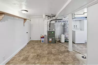 1504 E Lake St N, Ogden, UT 84401 - Photo 33