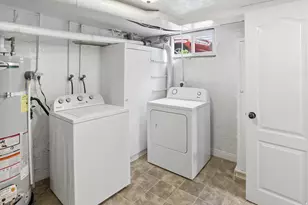 1504 E Lake St N, Ogden, UT 84401 - Photo 31