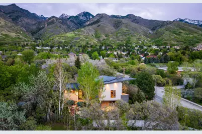 3455 E Danish Rd S, Cottonwood Heights, UT 84093 - Photo 45