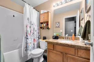 558 E Harvest Moon Dr, Pleasant Grove, UT 84062 - Photo 11