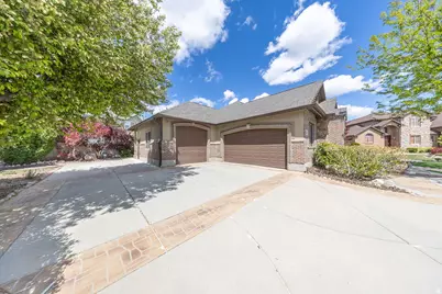 10476 S Hemisphere Ct W, South Jordan, UT 84095 - Photo 5