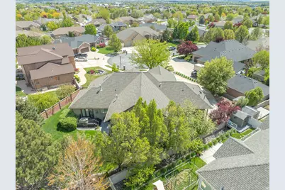 10476 S Hemisphere Ct W, South Jordan, UT 84095 - Photo 53