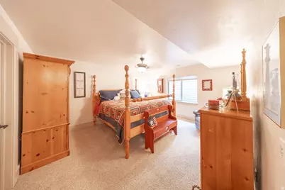 10476 S Hemisphere Ct W, South Jordan, UT 84095 - Photo 41
