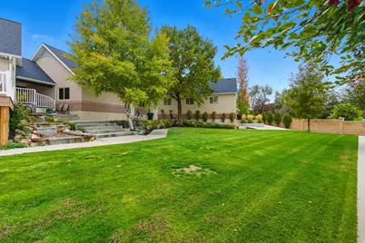 5873 S Jordan Canal Rd, Taylorsville, UT 84129 - Photo 17