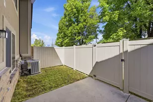 1058 W 975 N, Layton, UT 84041 - Photo 23