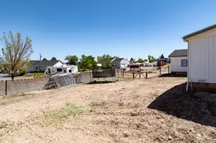 1637 E Midvalley Rd, Enoch, UT 84721 - Photo 47