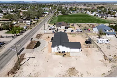 1637 E Midvalley Rd, Enoch, UT 84721 - Photo 43