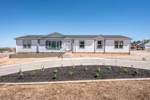 1637 E Midvalley Rd, Enoch, UT 84721 - Photo 1