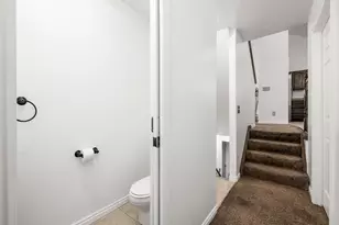 1577 N Main St, Orem, UT 84057 - Photo 17