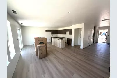 1068 N Summit View Dr W #23, Harrisville, UT 84404 - Photo 5