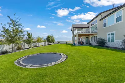 3065 E Lake Vista Dr, Eagle Mountain, UT 84005 - Photo 45