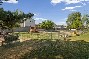 3385 W 7675 S, West Jordan, UT 84084 - Photo 37