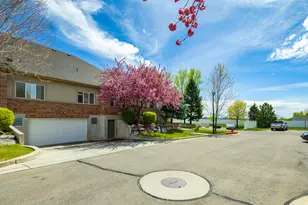 4429 W Bridgestone Dr N, Cedar Hills, UT 84062 - Photo 5