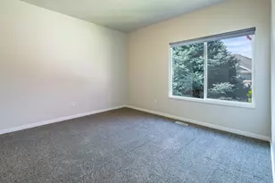 4429 W Bridgestone Dr N, Cedar Hills, UT 84062 - Photo 25