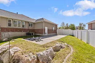 3648 Troon Dr, Syracuse, UT 84075 - Photo 31