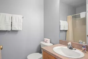 890 N Newberg Pl, Garden City, UT 84028 - Photo 21