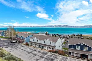 890 N Newberg Pl, Garden City, UT 84028 - Photo 5