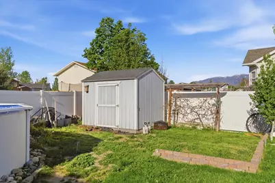 2185 S 2325 W, Syracuse, UT 84075 - Photo 29