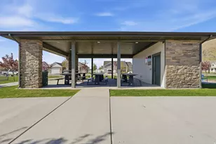 1555 E 320 S, Hyrum, UT 84319 - Photo 21