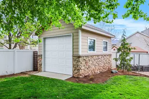 555 W 2350 N, Layton, UT 84041 - Photo 35