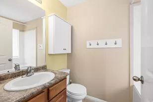 555 W 2350 N, Layton, UT 84041 - Photo 15