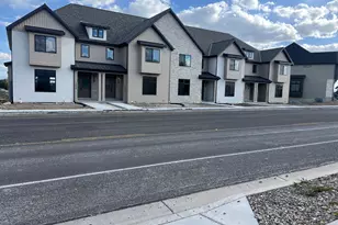 1634 E Center Pointe Dr, Lehi, UT 84043 - Photo 23