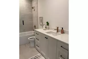 1634 E Center Pointe Dr, Lehi, UT 84043 - Photo 13